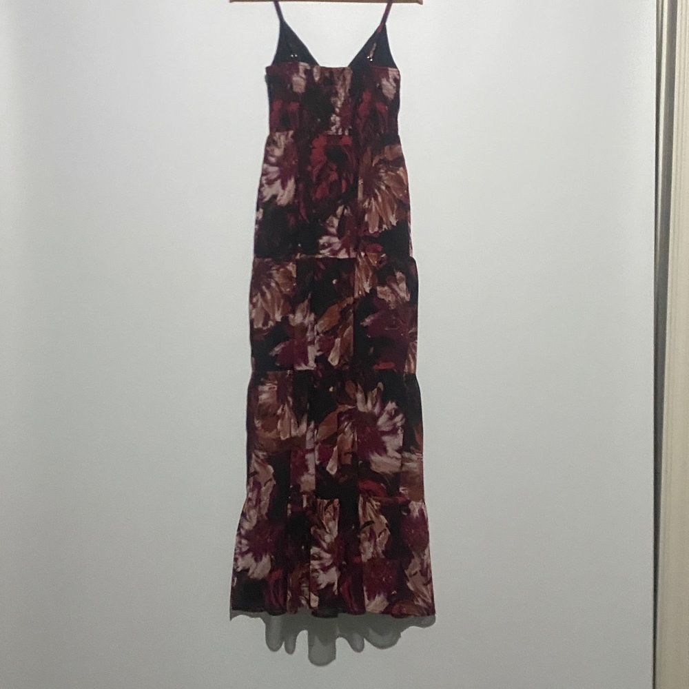 Lulu’s S Gorgeous Blooms Burgundy Tiered Maxi Dress As Is - Picture 4 of 11